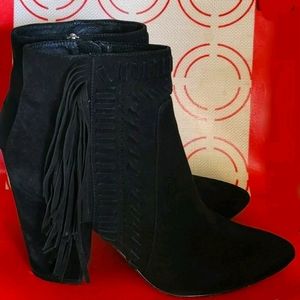 Rebecca Minkoff Womens Ilan Black Suede Fringe Accent Ankle Bootees Size 8
